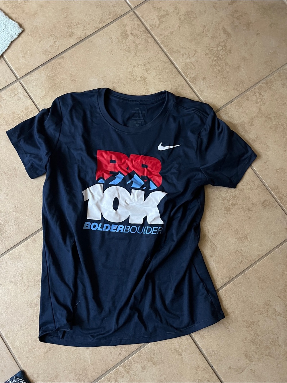 Nike Navy Short Sleeve '10K Bolder Boulder' Graphic Tee